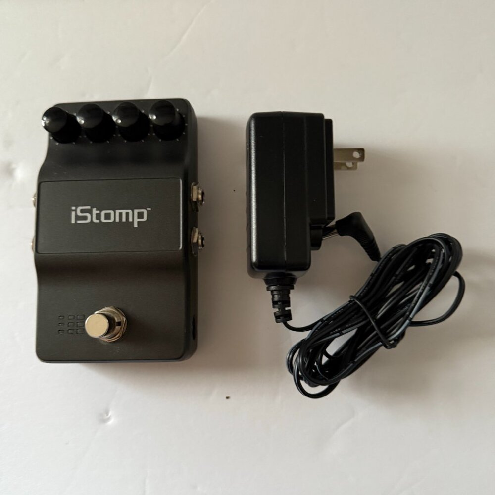DigiTech Istomp Downloadable Stomp Box Effect Processor - Picture 6 of 7